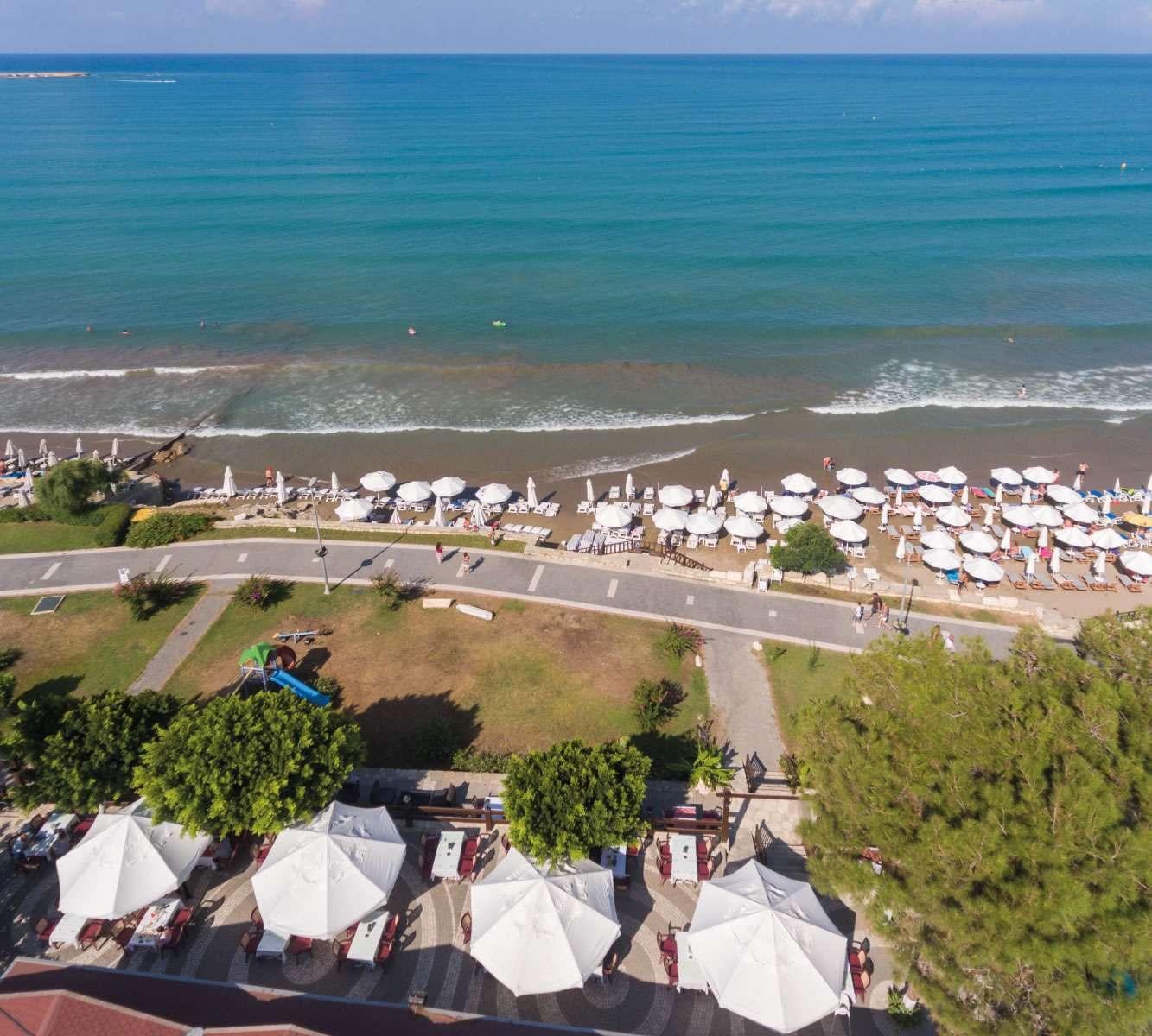 Clover Magic Park Hotel 4*