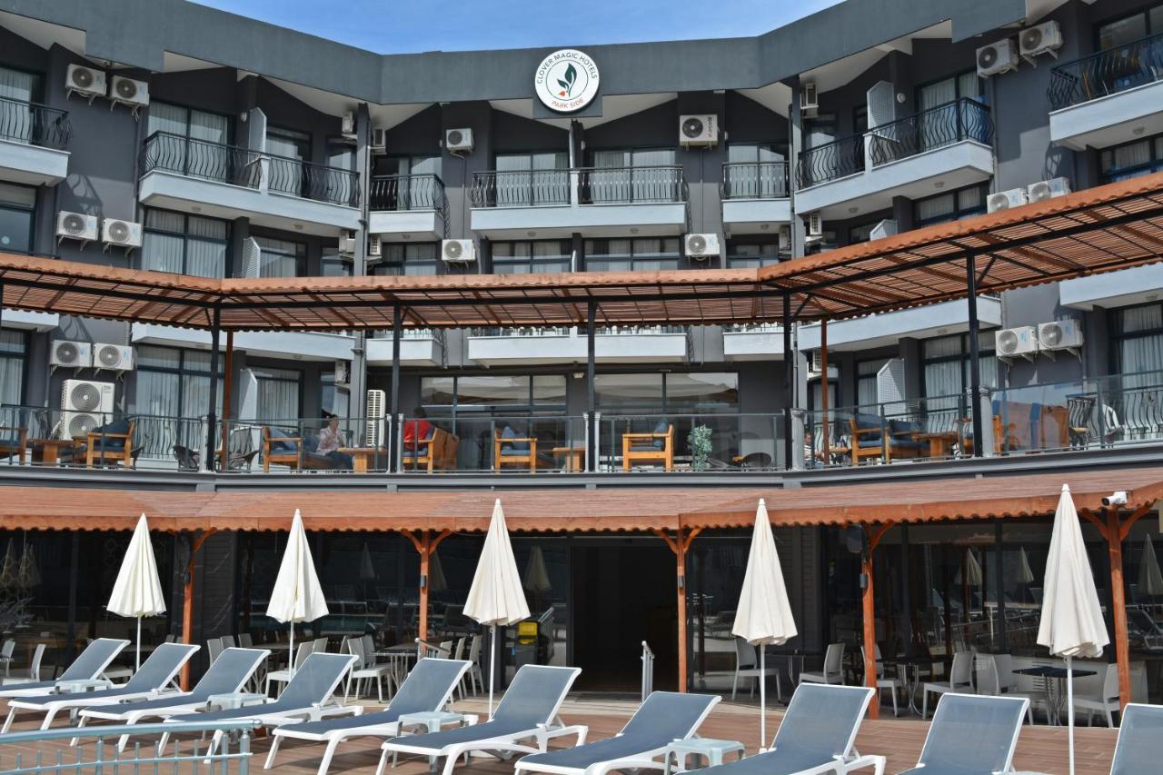 Clover Magic Park Hotel Side