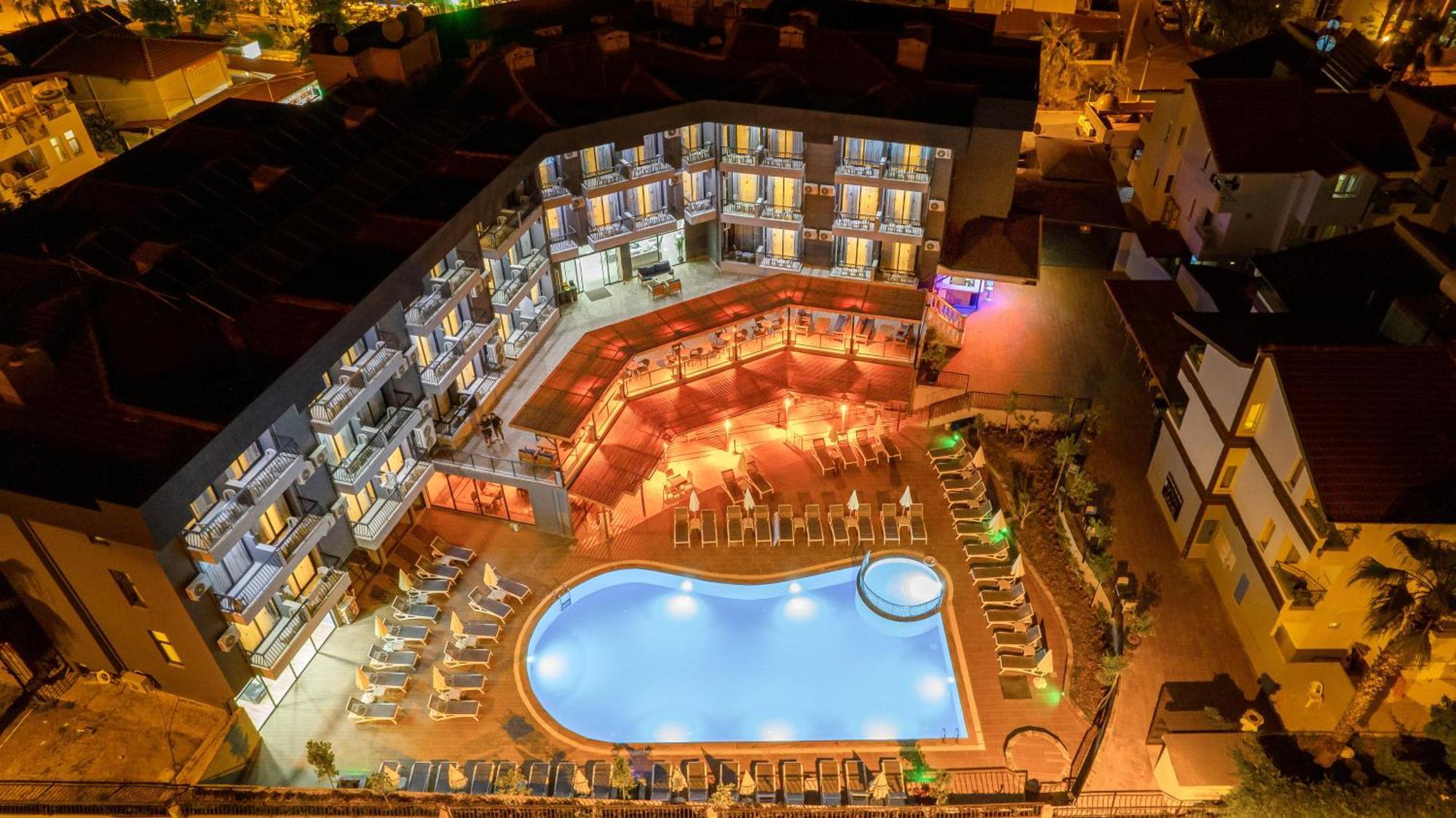 Clover Magic Park Sıde 4* Side